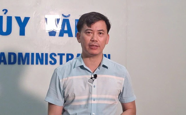 Ông Nguyễn Văn Hưởng, Trưởng phòng Dự báo thời tiết thuộc Trung tâm Dự báo khí tượng thủy văn quốc gia, bác bỏ thông tin thất thiệt trên mạng xã hội rằng "bão số 3 đổi hướng". Ảnh: Văn Duẩn Ông Nguyễn Văn Hưởng, Trưởng phòng Dự báo thời tiết thuộc Trung tâm Dự báo khí tượng thủy văn quốc gia, bác bỏ thông tin thất thiệt trên mạng xã hội rằng "bão số 3 đổi hướng". Ảnh: Văn Duẩn