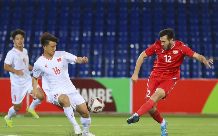 U23 Việt Nam hòa nhạt nhòa U23 Tajikistan. U23 Việt Nam hòa nhạt nhòa U23 Tajikistan.