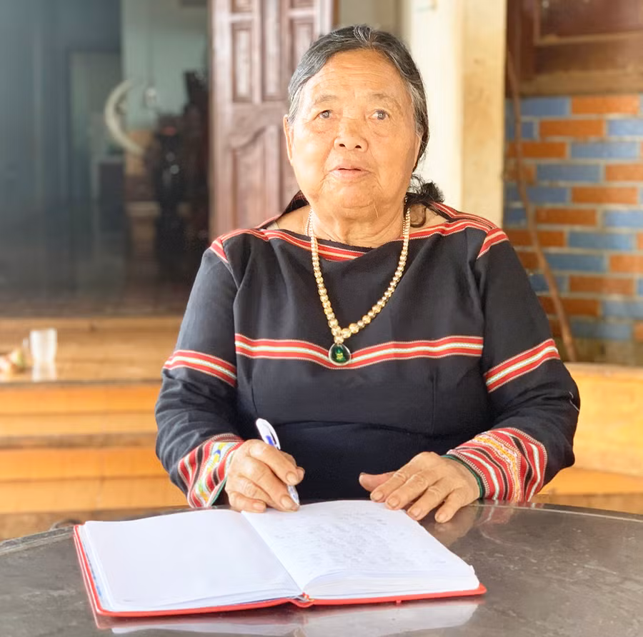 Bà Rơ Châm Phial. Ảnh: R'Ô HOK