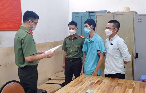 Cơ quan An ninh điều tra Công an tỉnh Lâm Đồng bắt tạm giam Nguyễn Đoàn Quang Viên (x).