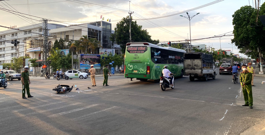 Hiện trường vụ tai nạn. Ảnh: HN Hiện trường vụ tai nạn. Ảnh: HN