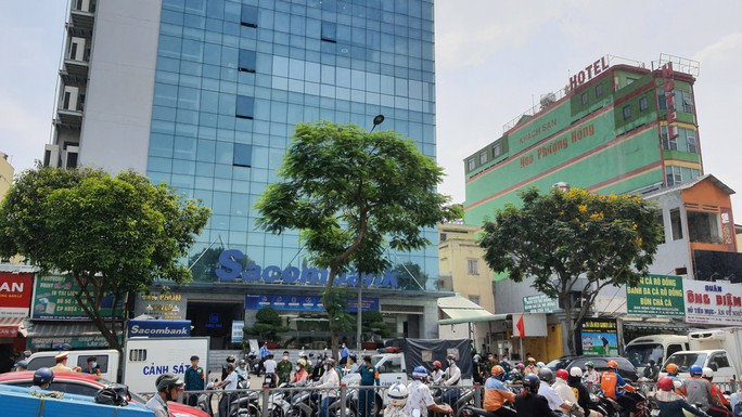 Công an TP HCM khám xét trụ sở F88 Công an TP HCM khám xét trụ sở F88