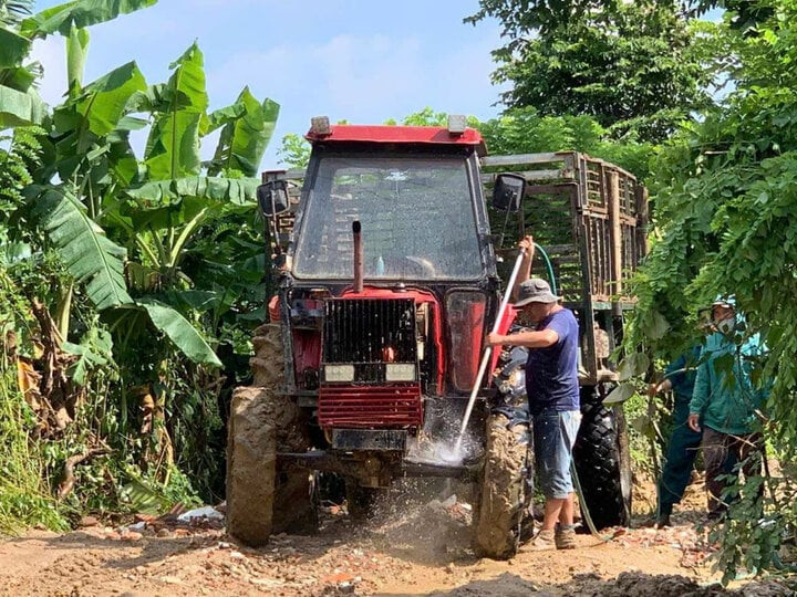 Điểm rửa xe nhận được cơn mưa lời khen của cộng đồng mạng. Điểm rửa xe nhận được cơn mưa lời khen của cộng đồng mạng.