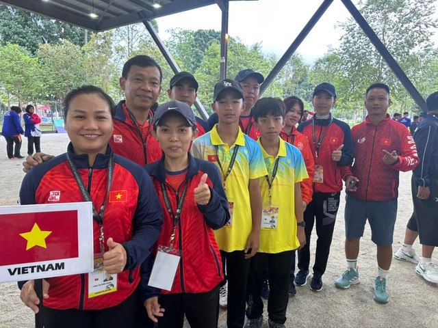 Hạ Thái Lan ở chung kết, bi sắt Việt Nam đoạt huy chương vàng châu Á 2023 - Ảnh 2. Đội tuyển bi sắt Việt Nam tham dự giải vô địch bi sắt châu Á lần thứ 5 năm 2023. Ảnh: ABSC