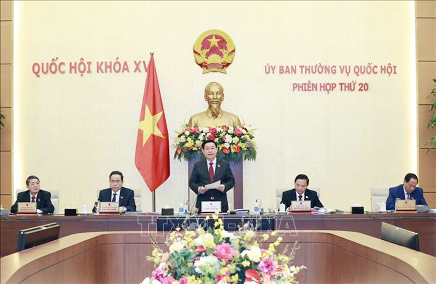 Chủ tịch Quốc hội Vương Đình Huệ phát biểu khai mạc. Ảnh: Doãn Tấn - TTXVN