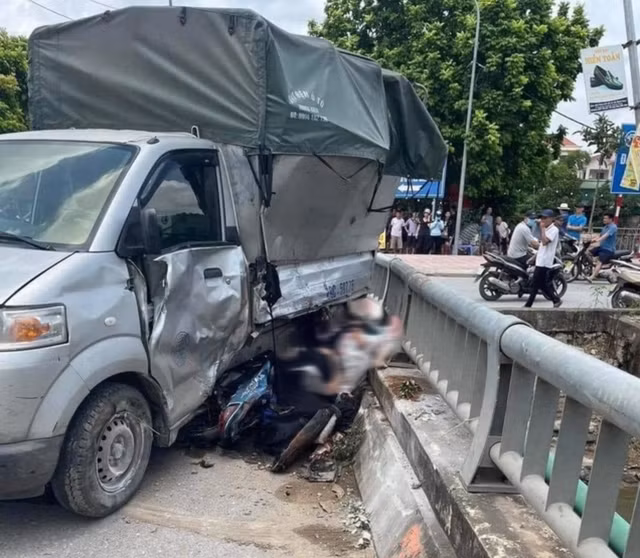 Hiện trường vụ tai nạn khiến 4 người tử vong. Ảnh: OFFB Hiện trường vụ tai nạn khiến 4 người tử vong. Ảnh: OFFB