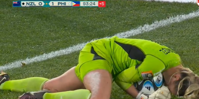 Chiến thắng của ĐT nữ Philippines có đóng góp xuất sắc của thủ môn Olivia McDaniel- Ảnh cắt từ video Chiến thắng của ĐT nữ Philippines có đóng góp xuất sắc của thủ môn Olivia McDaniel- Ảnh cắt từ video