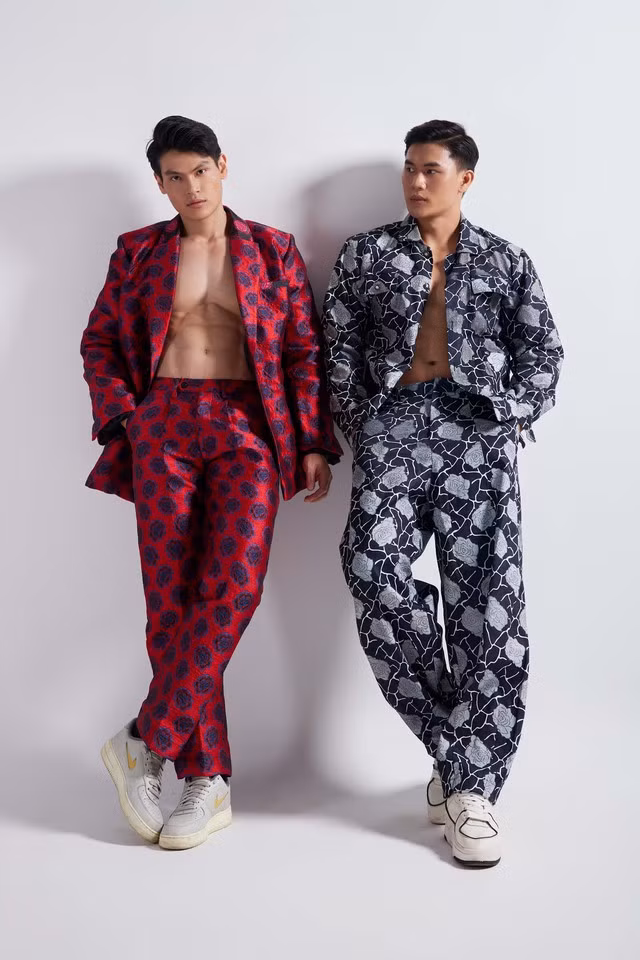 Hiện tại Lâm Kim Khánh đang có mặt tại Philippines để tham gia các hoạt động trong khuôn khổ cuộc thi Nam vương Thế giới 2023. Nguyễn Hữu Anh luôn theo dõi hành trình của đàn em và động viên Kim Khánh bản lĩnh, tự tin khi "mang chuông đi đánh xứ người". Ảnh: Nguyễn Dương