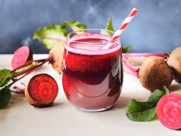 Nước ép củ dền giúp hạ huyết áp cao rất hiệu quả