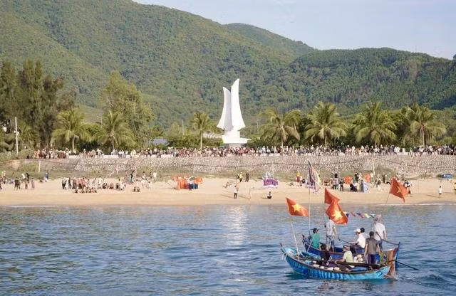 Tàu Không Số là một biểu tượng và niềm tự hào của người dân Lộ Diêu