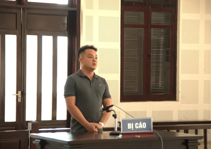 Bị cáo Lê Hoàng Trung trước tòa Bị cáo Lê Hoàng Trung trước tòa