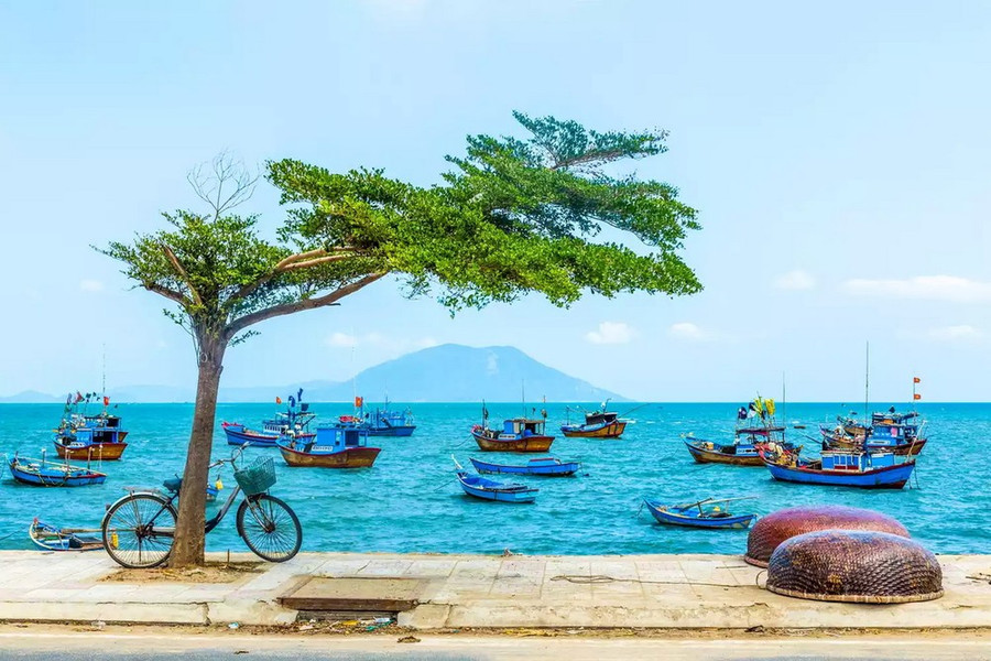 Biển Nha Trang. (Nguồn: Travel+Leisure) Biển Nha Trang. (Nguồn: Travel+Leisure)