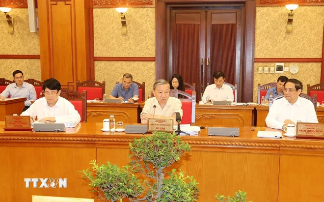 Tổng Bí thư, Chủ tịch nước chủ trì họp Bộ Chính trị, Ban Bí thư. (Ảnh: Trí Dũng/TTXVN)