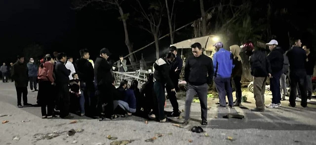 Hiện trường vụ tai nạn khiến vợ chồng anh N. tử vong. Hiện trường vụ tai nạn khiến vợ chồng anh N. tử vong.