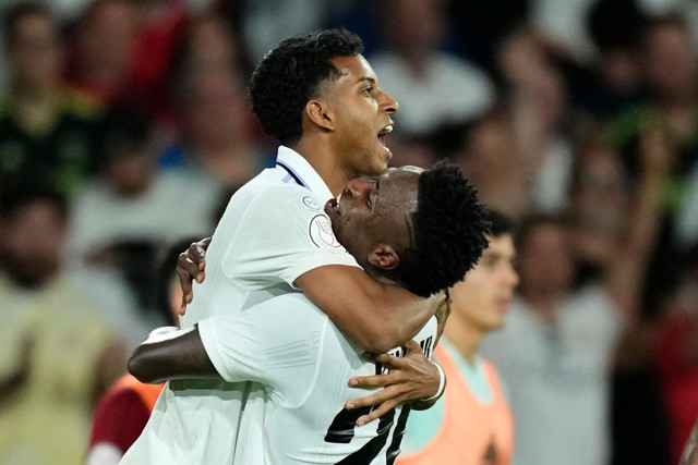 Vinicius và Rodrygo góp công lớn trong chiến thắng của Real Madrid. Ảnh: AFP Vinicius và Rodrygo góp công lớn trong chiến thắng của Real Madrid. Ảnh: AFP
