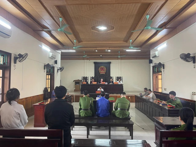 Toàn cảnh phiên xét xử Toàn cảnh phiên xét xử