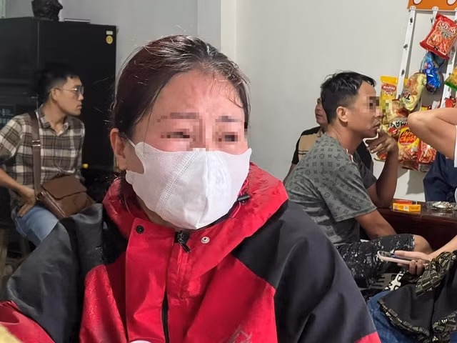 Chị Y. khóc nấc ngóng tin em trai