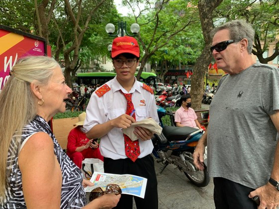 Ước tính 300.000 du khách quốc tế đến Việt Nam trong dịp nghỉ lễ Ước tính 300.000 du khách quốc tế đến Việt Nam trong dịp nghỉ lễ