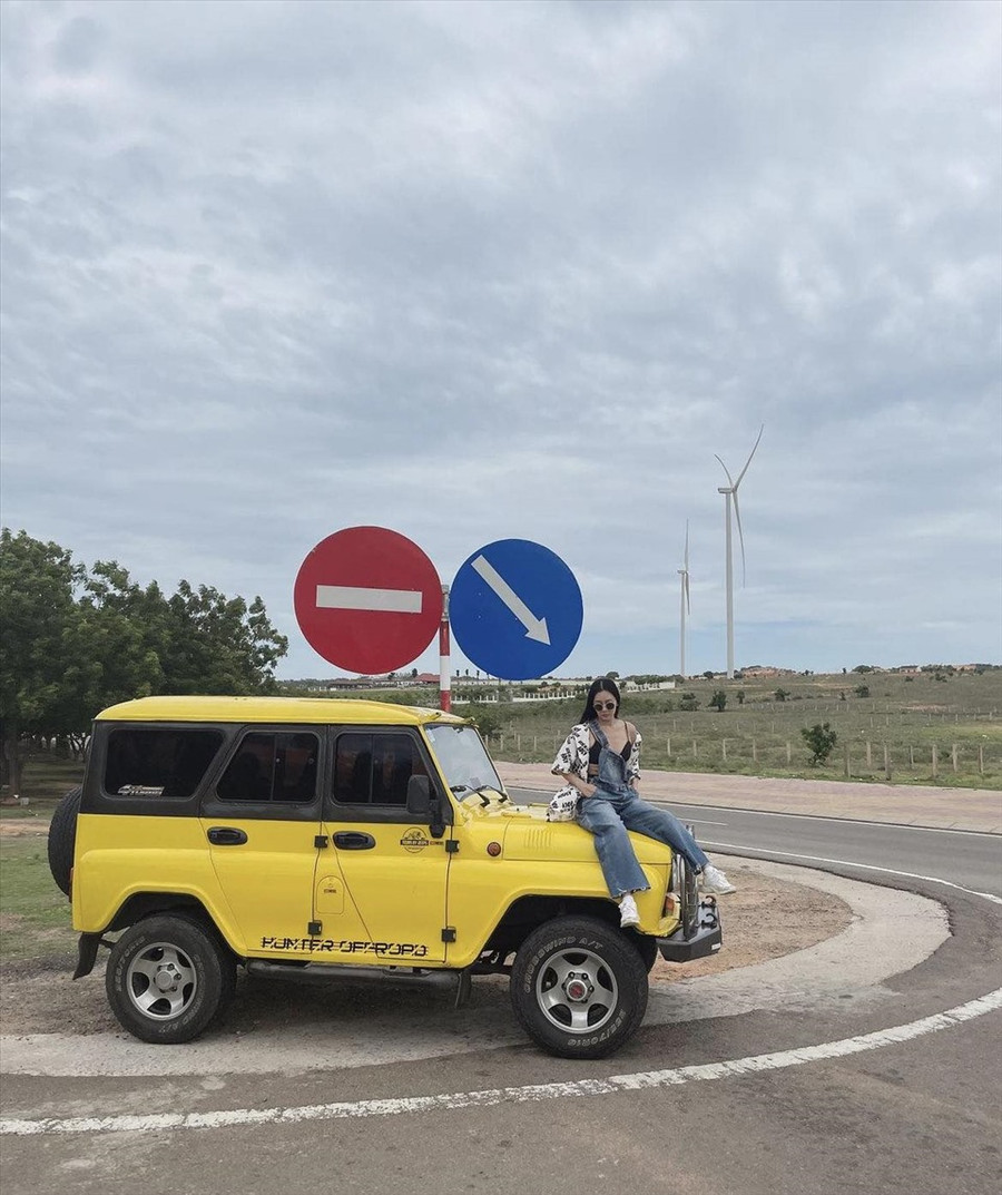 Cô nàng thực sự thích thú trong chuyến đi đến Việt Nam lần này. Ảnh: Instagram nhân vật Cô nàng thực sự thích thú trong chuyến đi đến Việt Nam lần này. Ảnh: Instagram nhân vật