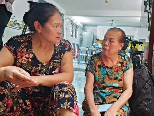 Người dân kể lại sự việc. Người dân kể lại sự việc.