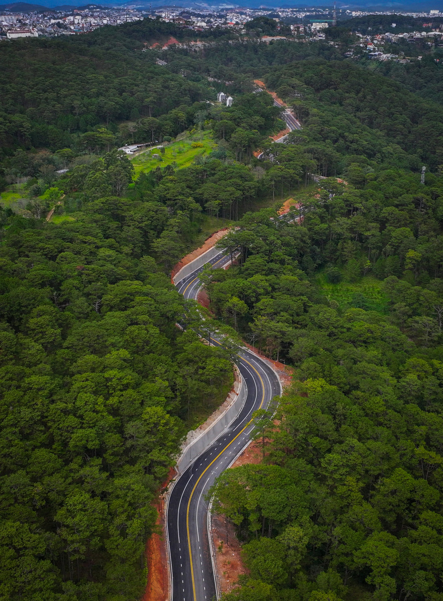 Diện mạo mới của cung đường cửa ngõ quan trọng của Đà Lạt, tuyến trục chính đô thị Diện mạo mới của cung đường cửa ngõ quan trọng của Đà Lạt, tuyến trục chính đô thị