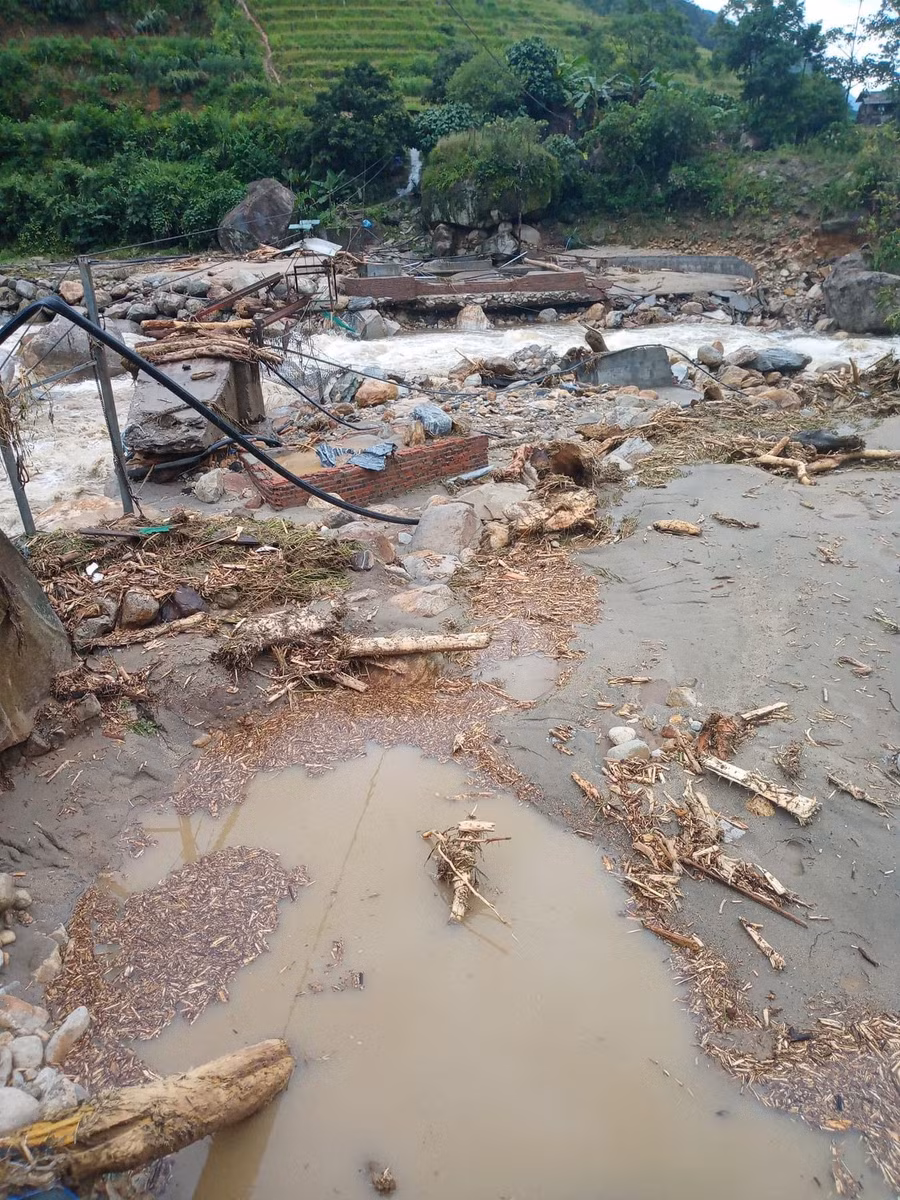Lũ quét tan hoang tại xã Liên Minh, thị xã Sa Pa đêm 12 đến sáng 13-9