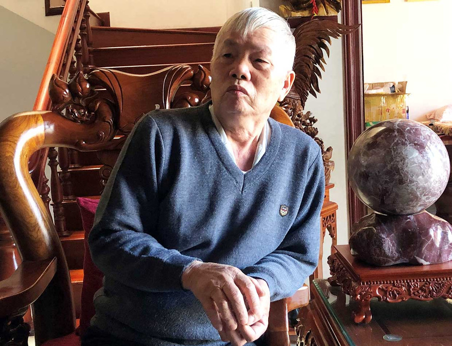Anh hùng lực lượng vũ trang nhân dân Nguyễn Văn Nhương luôn giữ vững niềm tin yêu với Đảng. Ảnh: Anh Huy Anh hùng lực lượng vũ trang nhân dân Nguyễn Văn Nhương luôn giữ vững niềm tin yêu với Đảng. Ảnh: Anh Huy