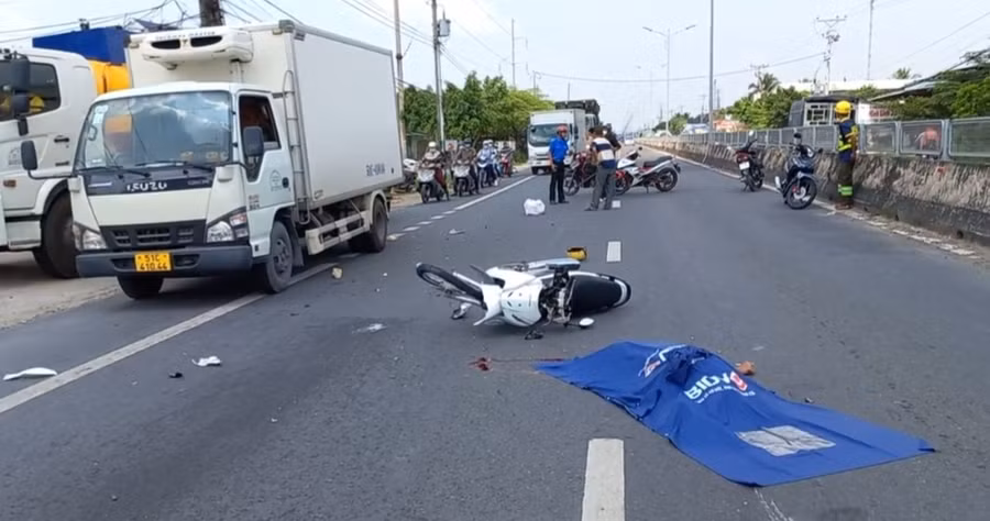 Cả nước xảy ra 22 vụ TNGT khiến 13 người tử vong, 15 người bị thương (ảnh minh họa). Ảnh: Lê Lang