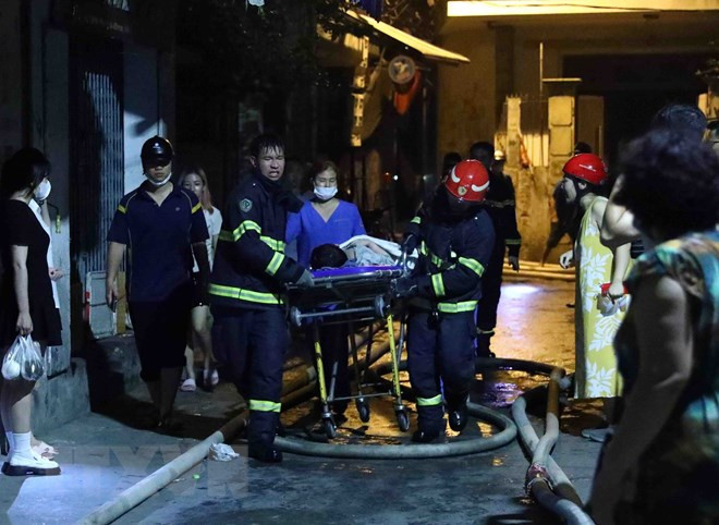 Theo thông tin ban đầu, vụ cháy xảy ra vào khoảng 23h30. (Ảnh: Phạm Kiên/TTXVN) Theo thông tin ban đầu, vụ cháy xảy ra vào khoảng 23h30. (Ảnh: Phạm Kiên/TTXVN)