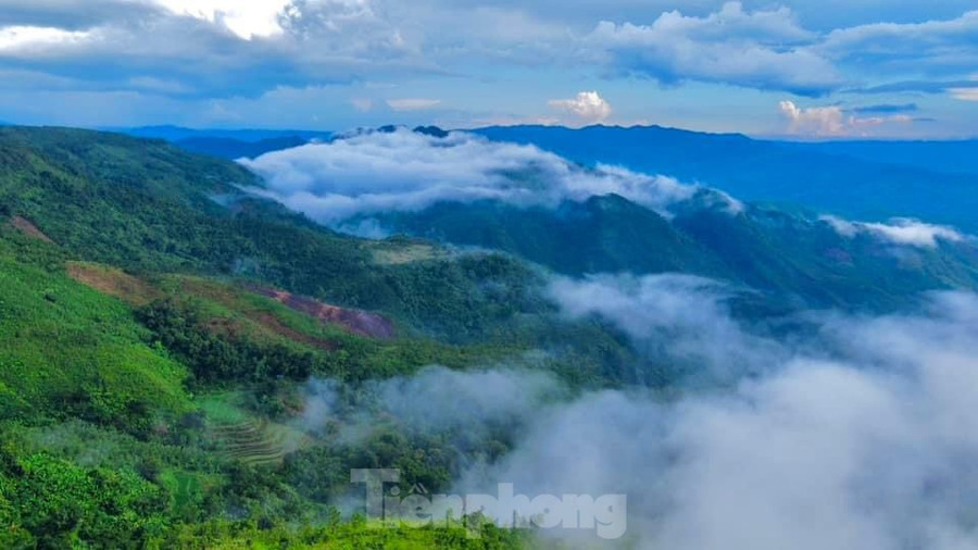 Đây cũng là địa điểm lý tưởng để săn mây chẳng kém gì Y Tý ở Lào Cai. Ảnh: GREENCAMP.