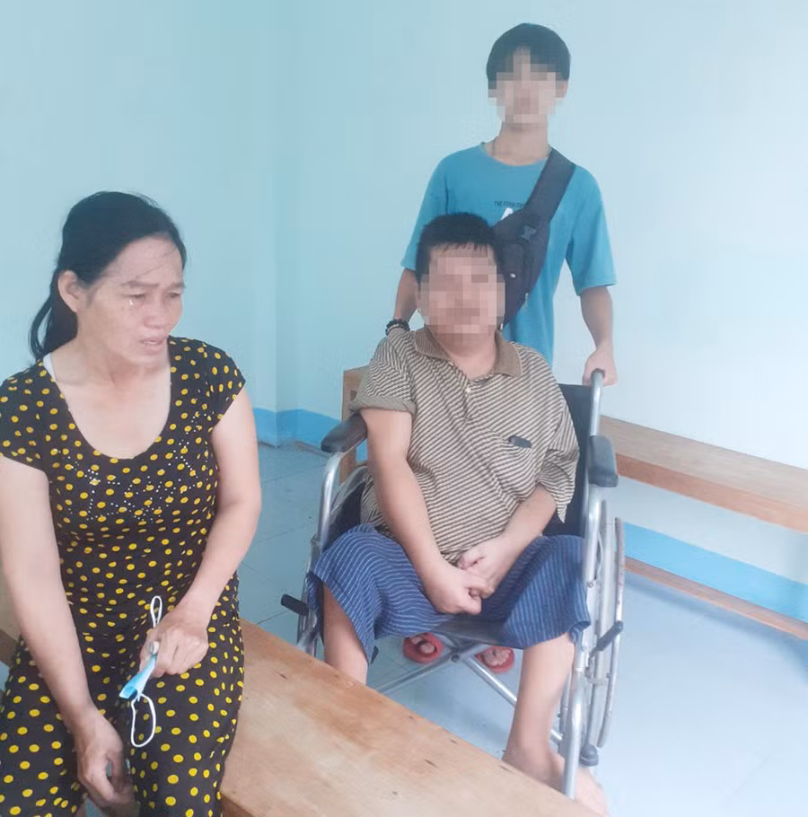 Đối tượng Trần Thị Mai bị bắt giữ sau 17 năm lẩn trốn. Ảnh: Lê Anh