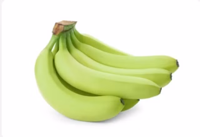 Dù không ngon miệng cho lắm, nhưng lợi ích của chuối xanh có thể khiến bạn ngạc nhiên. Ảnh: Shutterstock