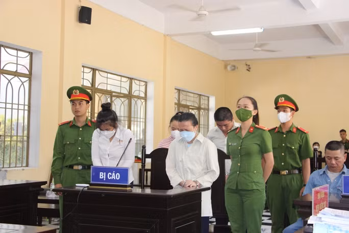 Các bị cáo tại tòa