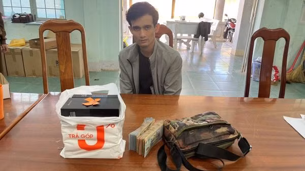 Đối tượng Đ.Q.B. Ảnh: VT Đối tượng Đ.Q.B. Ảnh: VT