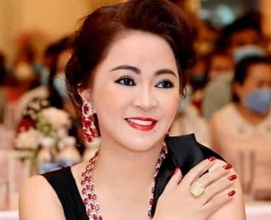 Bà Nguyễn Phương Hằng Bà Nguyễn Phương Hằng