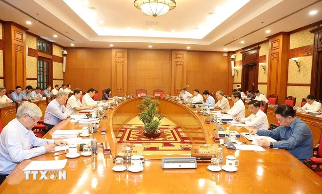 Một phiên họp của Bộ Chính trị. (Ảnh: Trí Dũng/TTXVN) Một phiên họp của Bộ Chính trị. (Ảnh: Trí Dũng/TTXVN)
