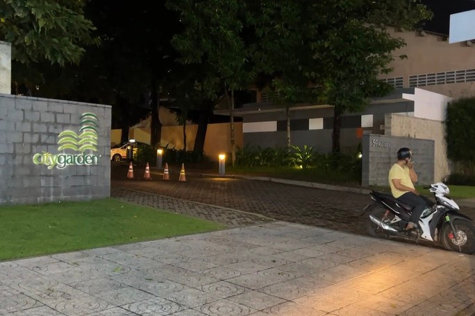 TP HCM: Chồng tử vong sau khi bị vợ đâm nhiều nhát - Ảnh 1. Chung cư nơi xảy ra vụ việc