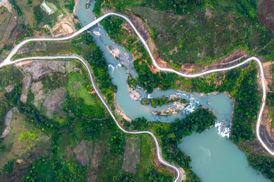 Khu vực thác Rô Sia (xã Đăk Tăng) nơi đầu nguồn của lòng hồ thủy điện Thượng Kon Tum.