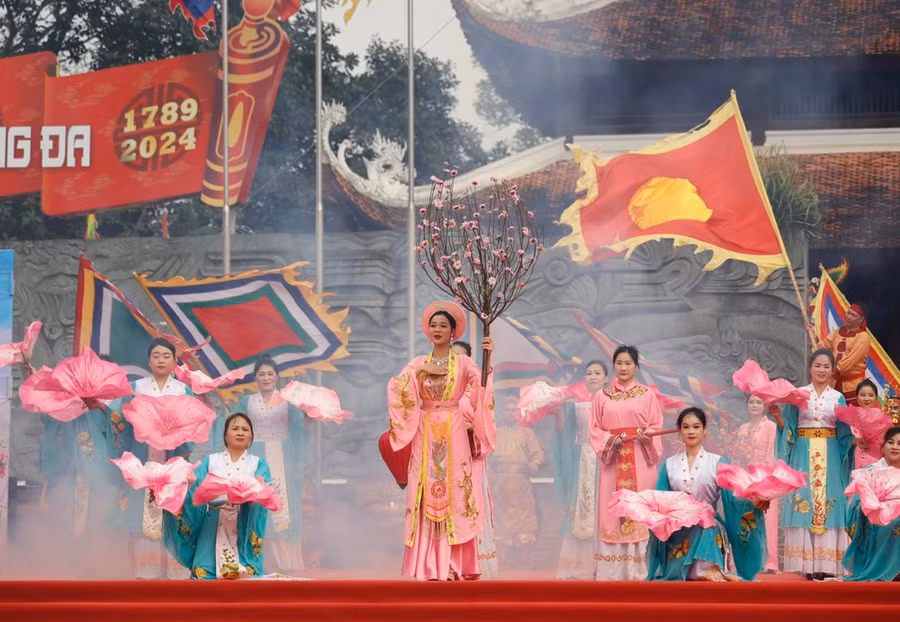 Trình diễn sử thi kỷ niệm 235 năm chiến thắng Ngọc Hồi – Đống Đa. Ảnh: QUANG PHÚC