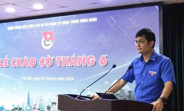 Anh Bùi Quang Huy phát biểu tại chương trình.