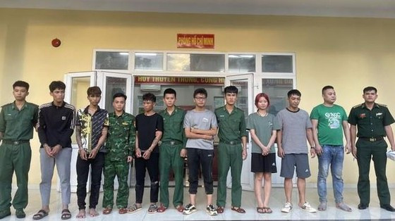 Các đối tượng bị bắt giữ Các đối tượng bị bắt giữ