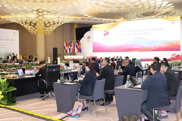 Quang cảnh Hội nghị Hội đồng Cộng đồng Kinh tế ASEAN (AECC) lần thứ 23. (Ảnh: Hữu Chiến/TTXVN) Quang cảnh Hội nghị Hội đồng Cộng đồng Kinh tế ASEAN (AECC) lần thứ 23. (Ảnh: Hữu Chiến/TTXVN)