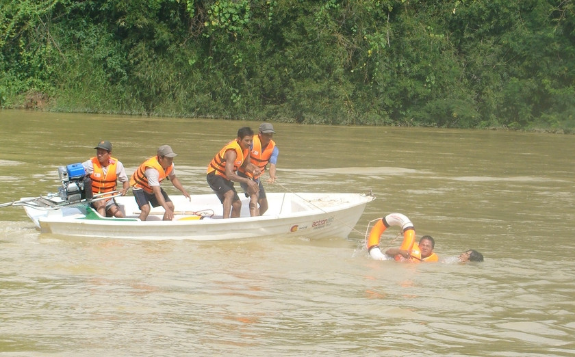 Thời gian qua, các ngành, địa phương tại Gia Lai cũng đã tổ chức tập huấn trang bị kiến thức, diễn tập ứng phó với thiên tai như bão lụt, sạt lở đất. Ảnh: Thiên Di