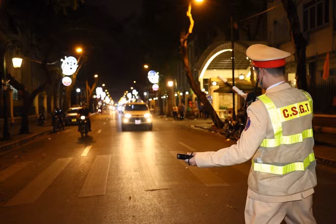 Hơn 232 cán bộ, công chức vi phạm nồng độ cồn. Ảnh: Cục CSGT