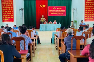 Quang cảnh buổi tiếp xúc cử tri. Ảnh: Vũ Chi
