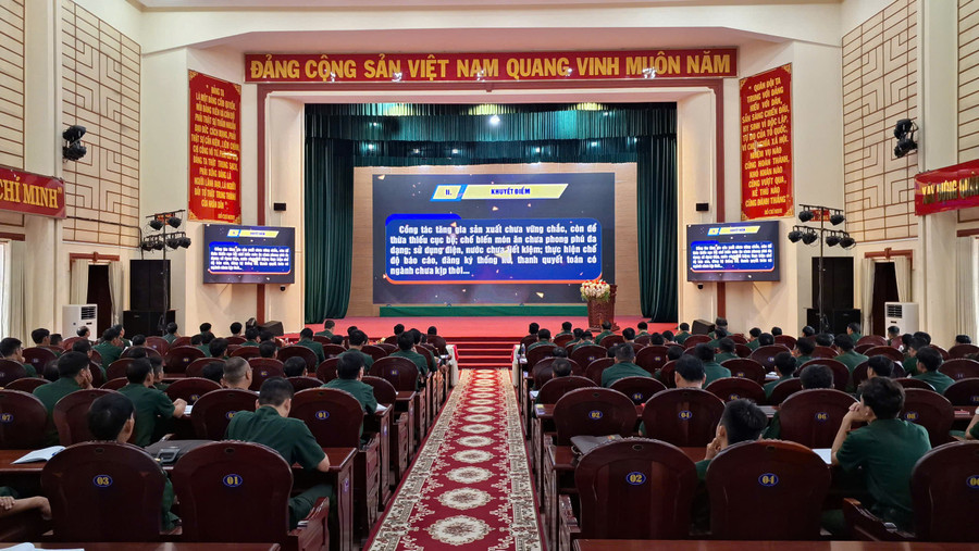 Quang cảnh hội nghị. Ảnh: T.D 9ca74eca32478419dd56.jpg