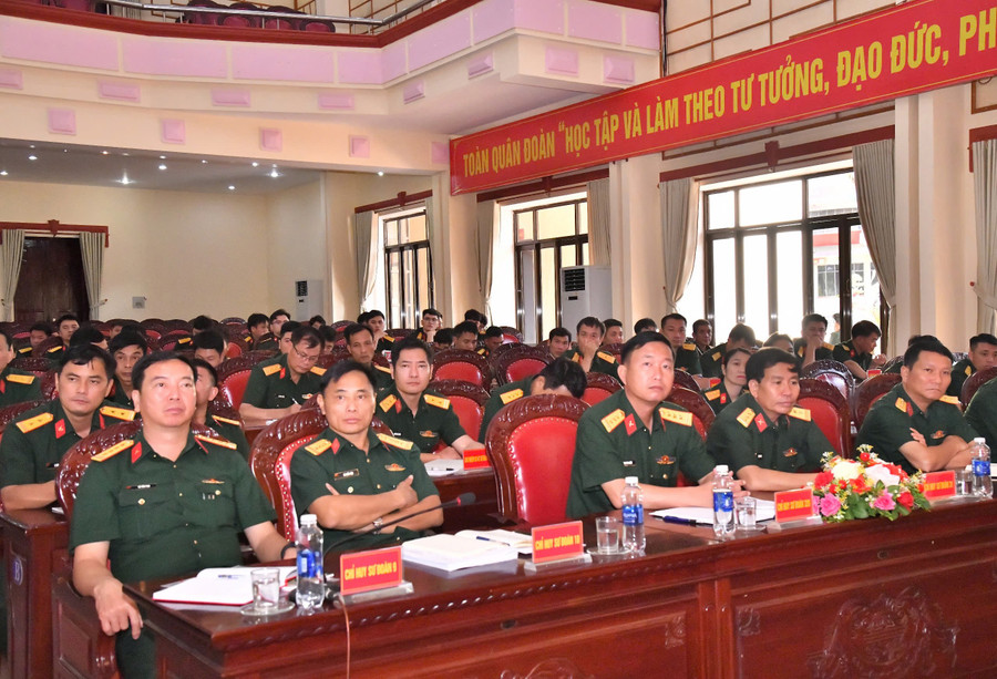 Đại biểu dự lễ khai mạc lớp tập huấn. Ảnh: T.D 939eb0a6a40b17554e1a.jpg