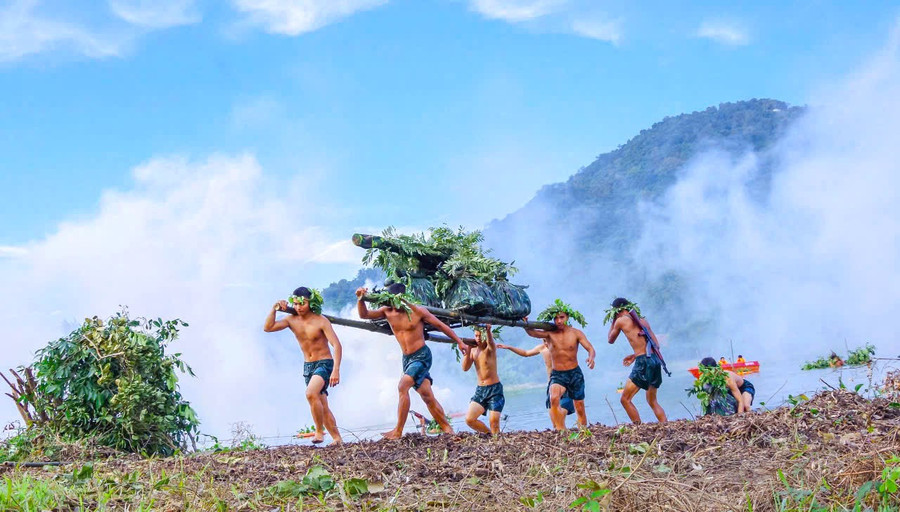 Cán bộ, chiến sĩ Trung đoàn 1 (Sư đoàn 2) tăng cường diễn tập sẵn sàng chiến đấu. Ảnh: Phước Văn can-bo-chien-si-trung-doan-1-su-doan-2-tang-cuong-dien-tap-san-sang-chien-dau-anh-phuoc-van.jpg