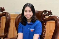 Nữ đoàn viên tình nguyện nhập ngũ, tiếp nối truyền thống gia đình