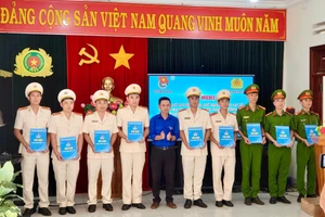 Đak Đoa: 10 đồng chí công an xã kiêm nhiệm Phó Bí thư Đoàn xã 